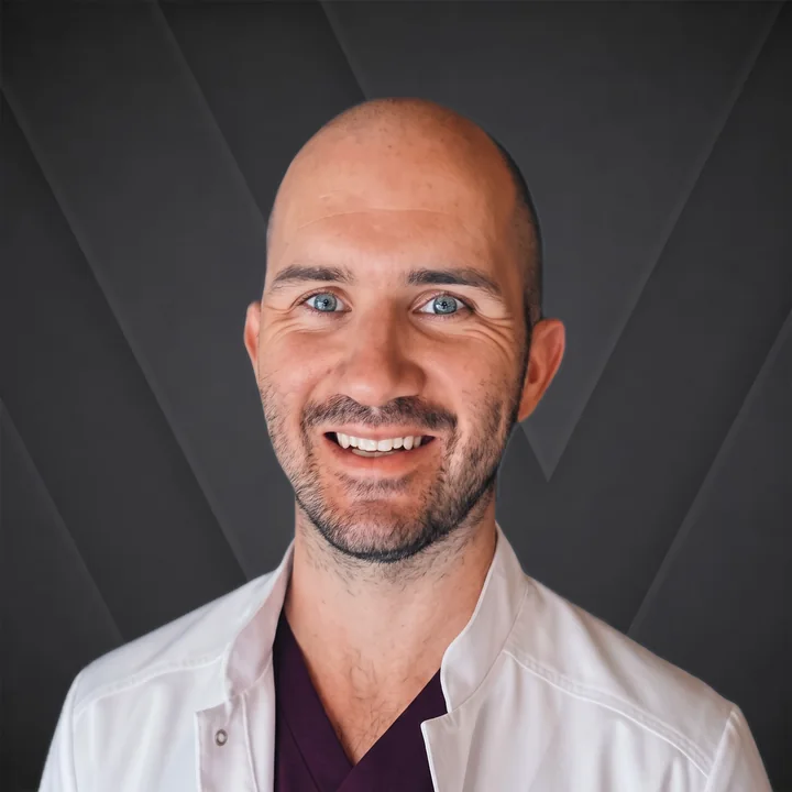 Dr Matthew Hannington