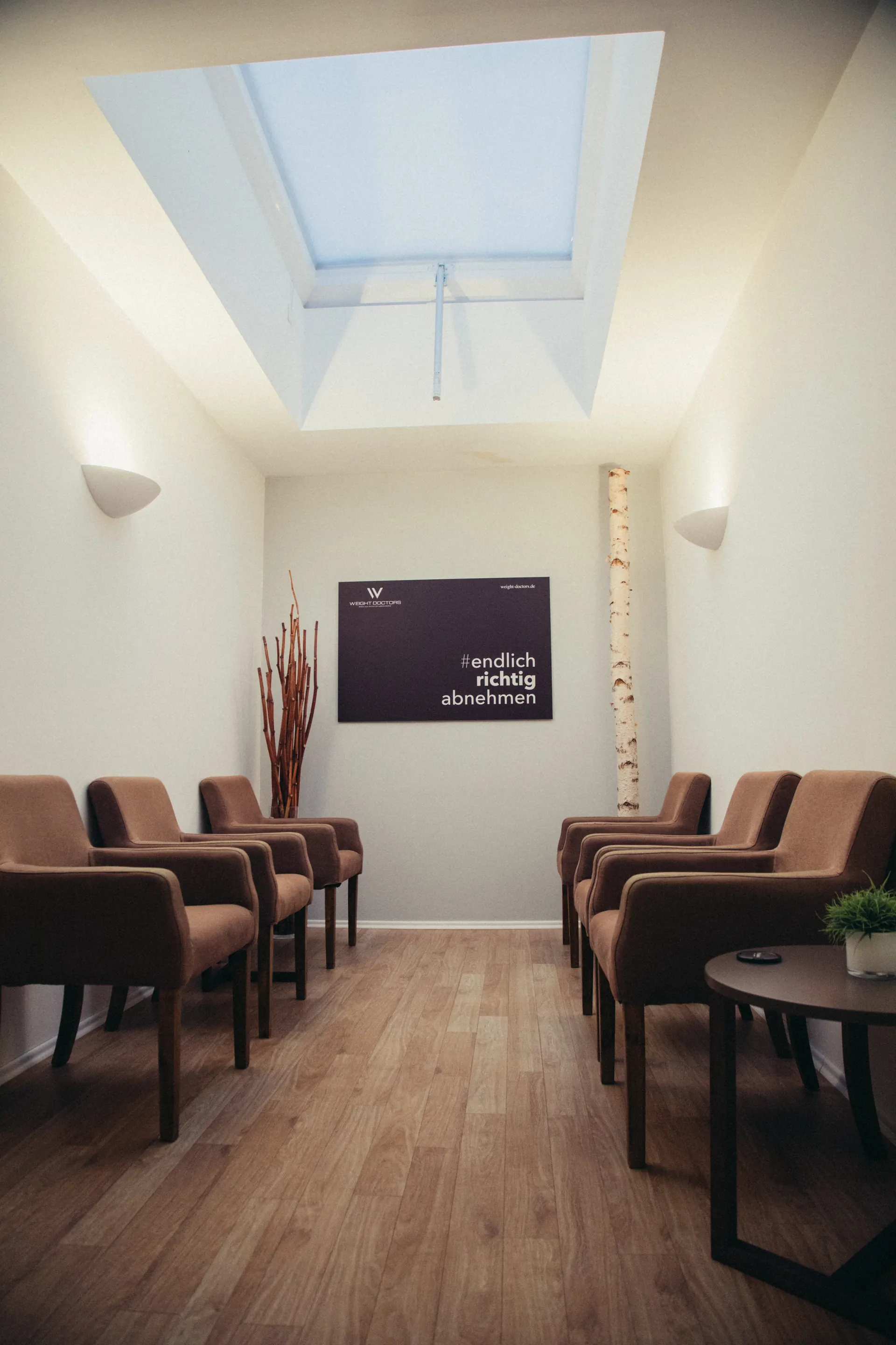 Weight Doctors®’ın “#endlich richtig abnehmen” sloganlı bekleme alanı