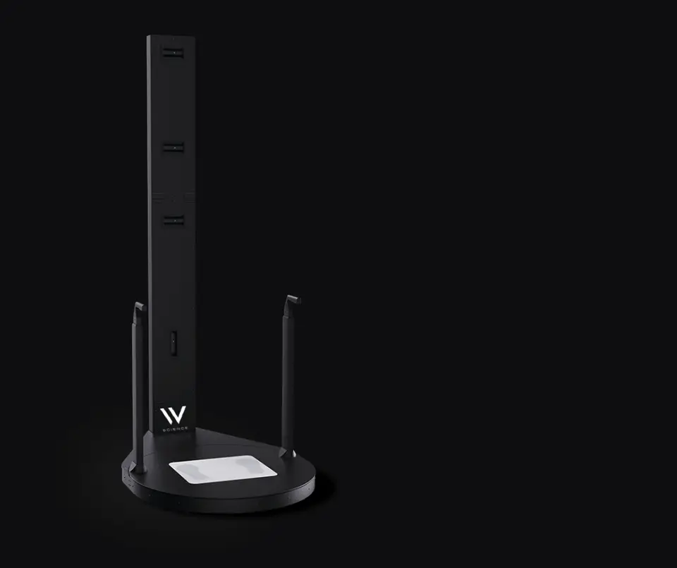 The Weight Doctors® 3D Bodyscanner: measuring column and rotating platform with handles